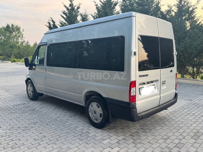 Ford Transit 2002, 300,000 km - 2.4 l - Bakı