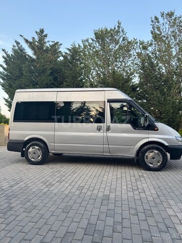 Ford Transit 2002, 300,000 km - 2.4 l - Bakı