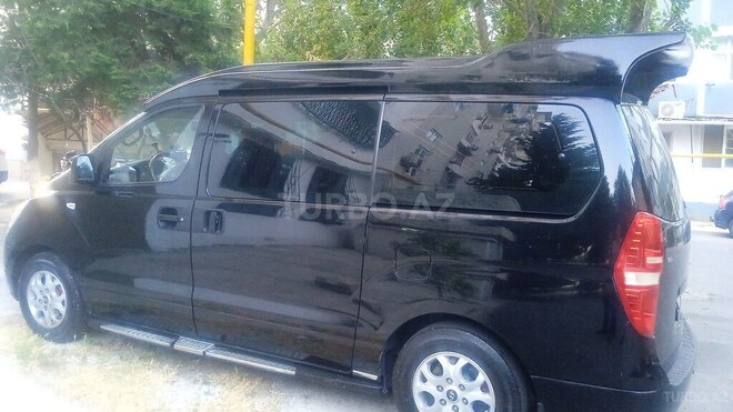 Hyundai H-1 2010, 370,000 km - 2.5 л - Bakı