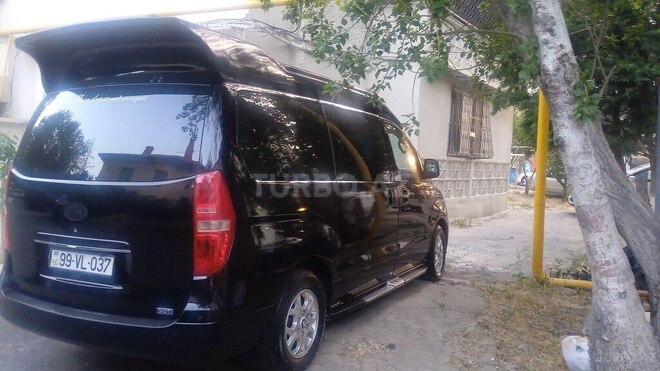 Hyundai H-1 2010, 370,000 km - 2.5 л - Bakı