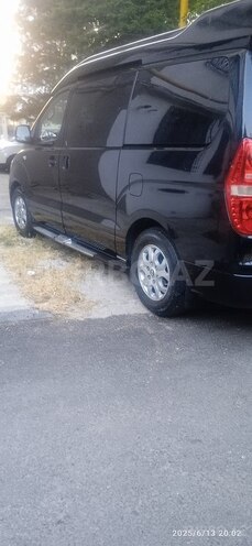 Hyundai H-1 2010, 370,000 km - 2.5 л - Bakı