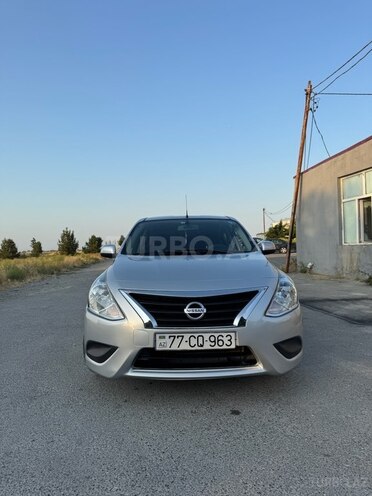 Nissan Latio 2015, 118,200 km - 1.2 l - Bakı