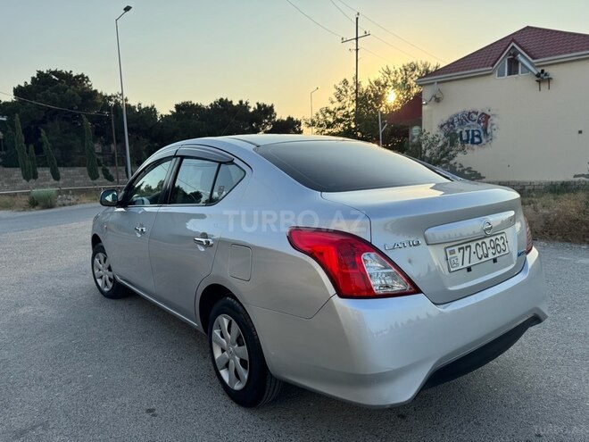 Nissan Latio 2015, 118,200 km - 1.2 l - Bakı