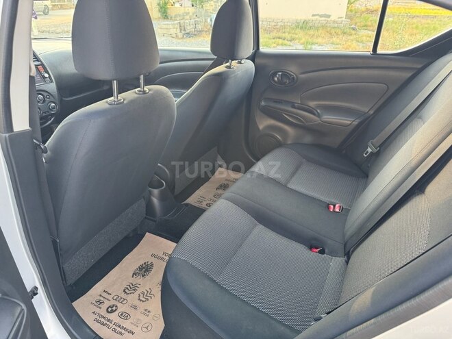 Nissan Latio 2015, 118,200 km - 1.2 l - Bakı