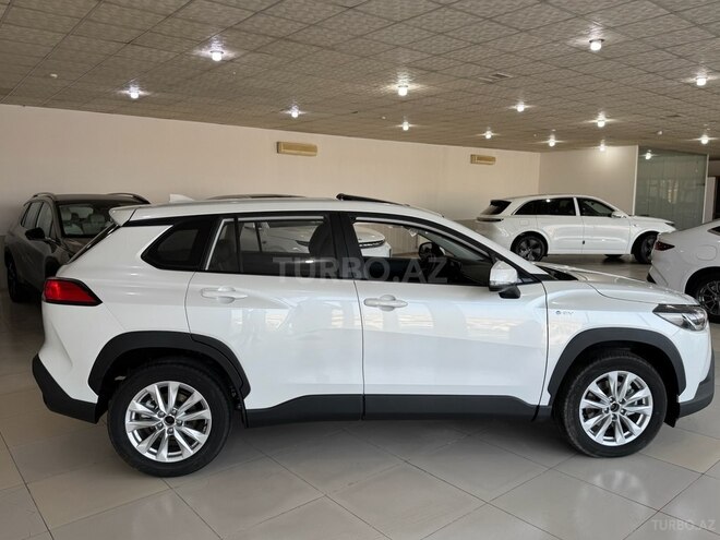 Toyota Corolla Cross 2025, 0 km - 1.8 l - Bakı