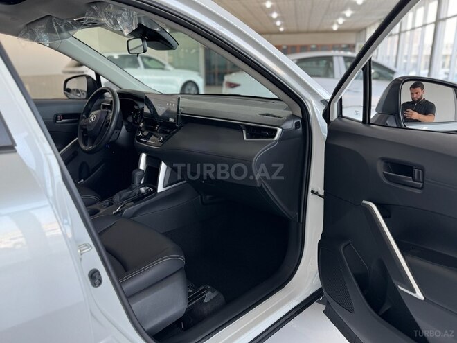Toyota Corolla Cross 2025, 0 km - 1.8 l - Bakı