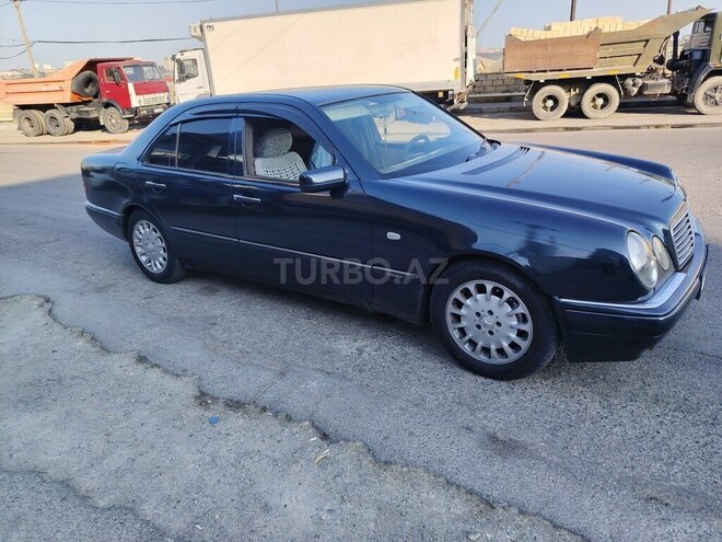 Mercedes E 230 1995, 835,642 km - 2.3 l - Bakı