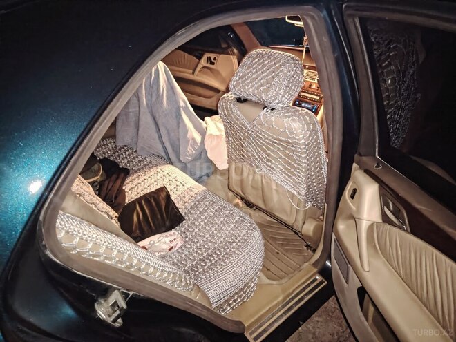 Mercedes E 230 1995, 835,642 km - 2.3 l - Bakı