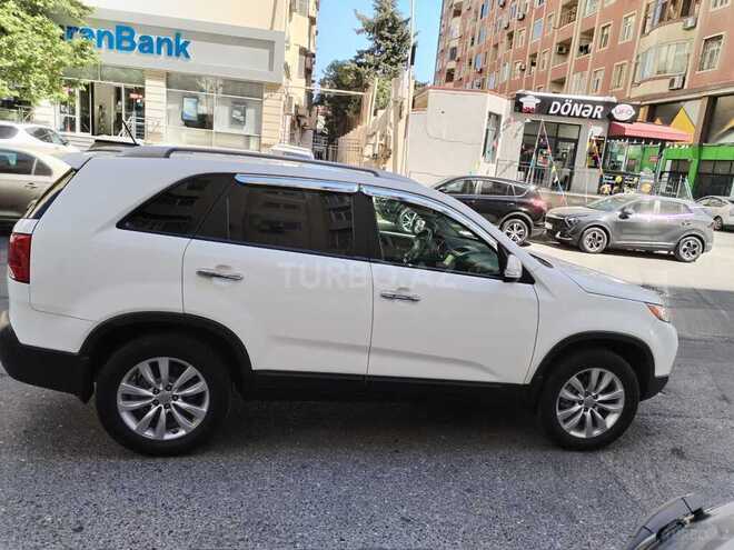 Kia Sorento 2011, 225,900 km - 2.0 l - Bakı