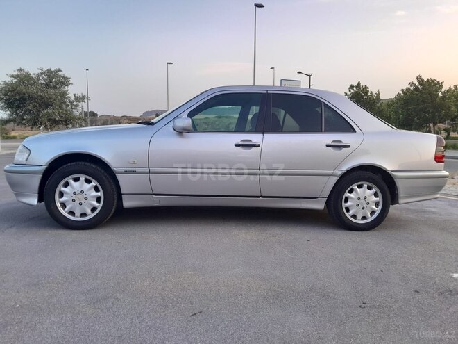 Mercedes C 200 1999, 264,000 km - 2.0 l - Bakı