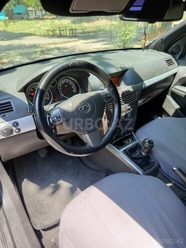 Opel Astra 2006, 350,000 km - 1.4 l - Mingəçevir