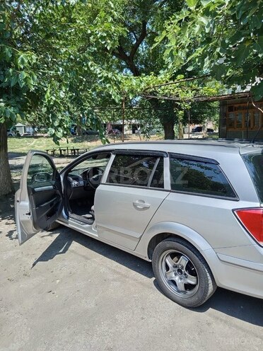 Opel Astra 2006, 350,000 km - 1.4 l - Mingəçevir