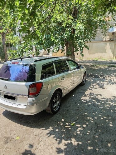 Opel Astra 2006, 350,000 km - 1.4 l - Mingəçevir