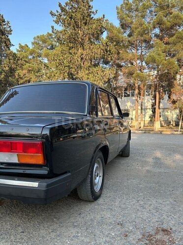 LADA (VAZ) 2107 2010, 80,000 km - 1.6 л - Salyan