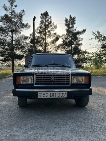 LADA (VAZ) 2107 2010, 80,000 km - 1.6 л - Salyan
