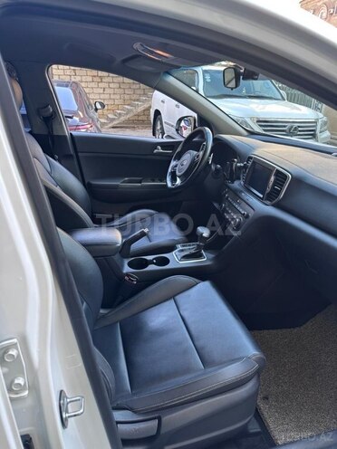 Kia Sportage 2017, 175,000 km - 1.7 l - Bakı