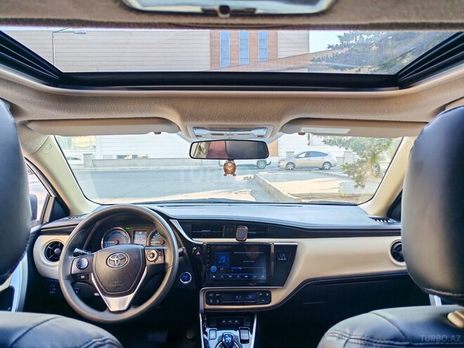 Toyota Corolla 2018, 44,200 km - 1.8 l - Bakı