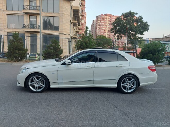 Mercedes E 350 2012, 240,000 km - 3.5 л - Bakı