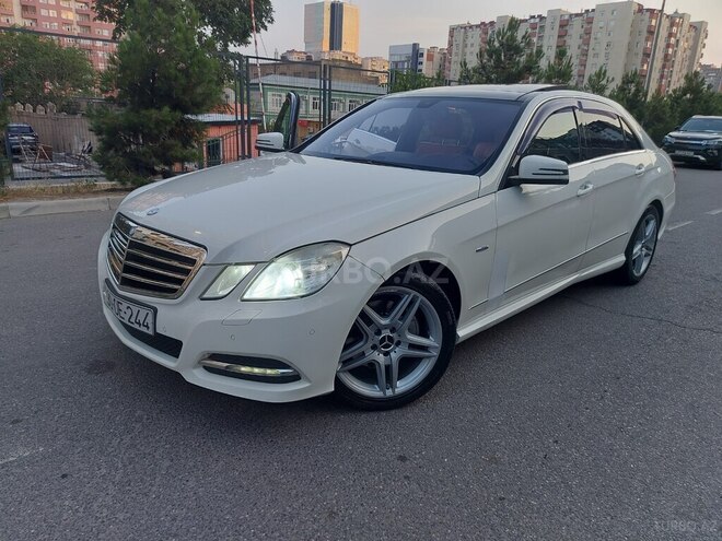 Mercedes E 350 2012, 240,000 km - 3.5 л - Bakı