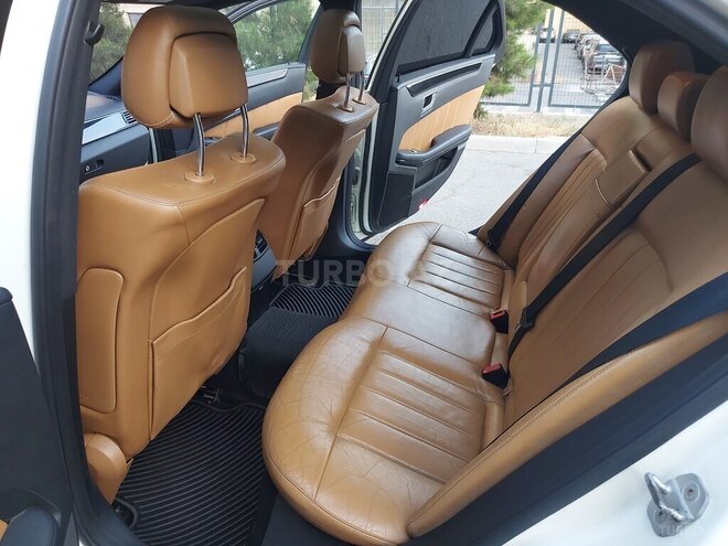 Mercedes E 350 2012, 240,000 km - 3.5 л - Bakı