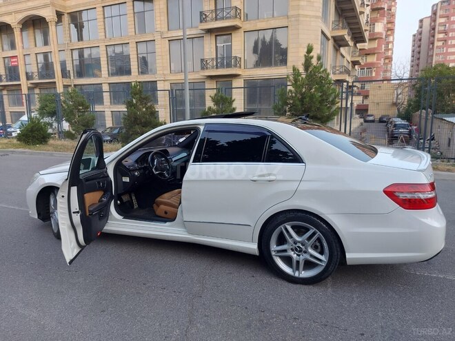 Mercedes E 350 2012, 240,000 km - 3.5 л - Bakı