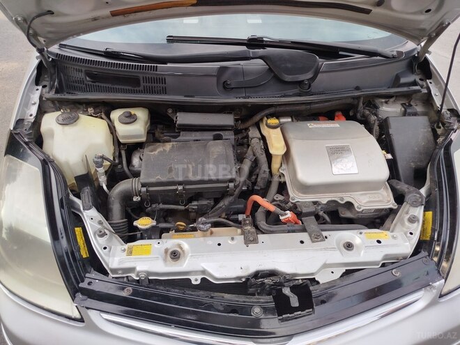 Toyota Prius 2006, 632,472 km - 1.5 l - Mingəçevir