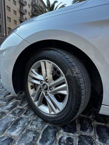 Hyundai Elantra 2018, 123,000 km - 2.0 l - Bakı