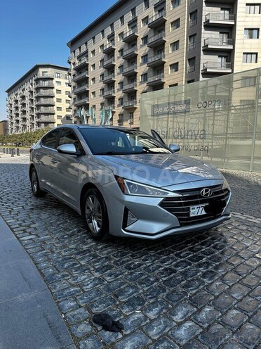 Hyundai Elantra 2018, 123,000 km - 2.0 l - Bakı