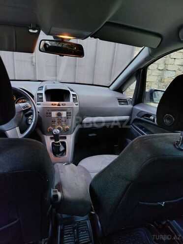 Opel Zafira 2005, 310,000 km - 1.9 l - Bakı