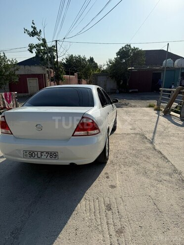 Nissan Sunny 2011, 200,000 km - 1.6 л - Bakı