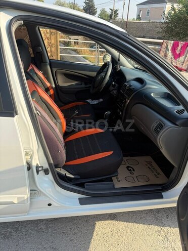Nissan Sunny 2011, 200,000 km - 1.6 л - Bakı