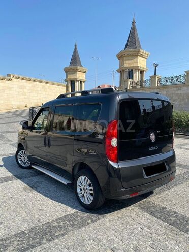 Fiat Doblo 2010, 320,000 km - 1.6 l - Bakı