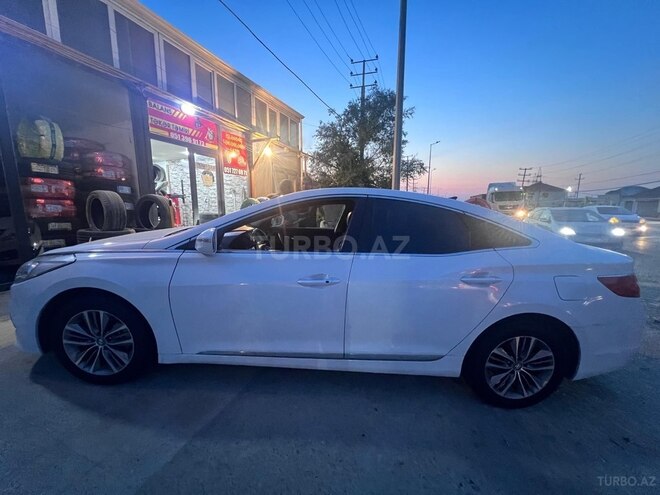 Hyundai Grandeur 2015, 234,000 km - 2.2 л - Bakı