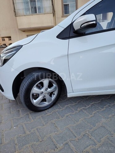 Chevrolet Spark 2016, 128,000 km - 1.0 л - Bakı