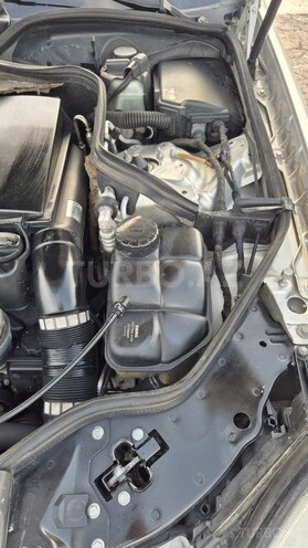 Mercedes E 240 2003, 357,148 km - 2.4 l - Sabirabad