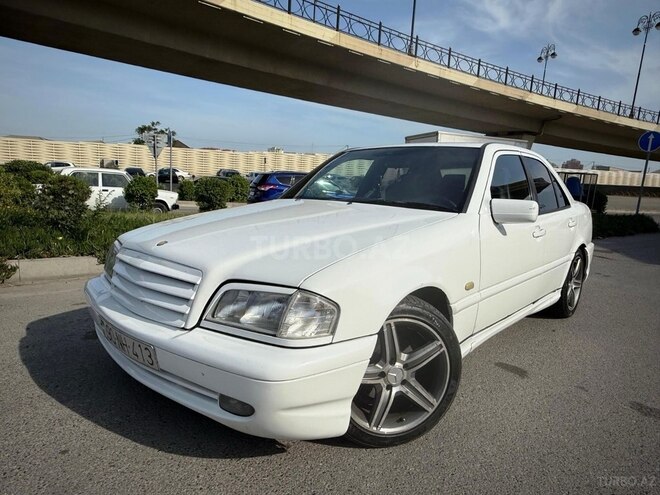 Mercedes C 200 2000, 355,000 km - 2.0 l - Bakı