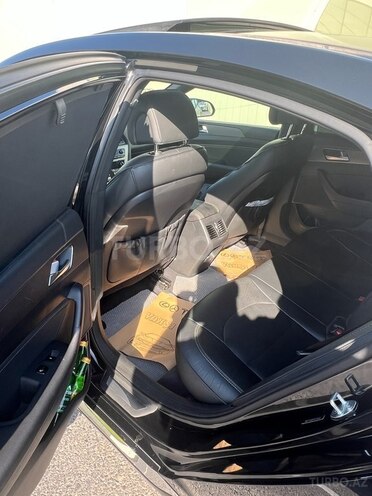 Hyundai Sonata-8