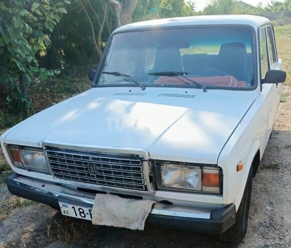 LADA (VAZ) 2107 2007, 82,000 km - 1.6 л - Şirvan
