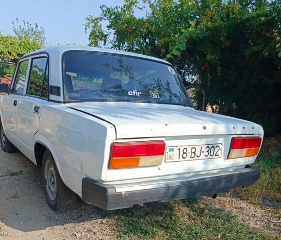 LADA (VAZ) 2107 2007, 82,000 km - 1.6 л - Şirvan