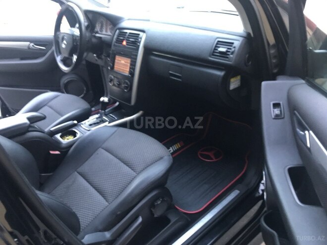 Mercedes B 180 2010, 167,000 km - 1.7 l - Sumqayıt