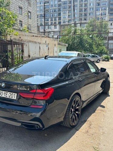 BMW 740 2016, 187,000 km - 3.0 л - Bakı