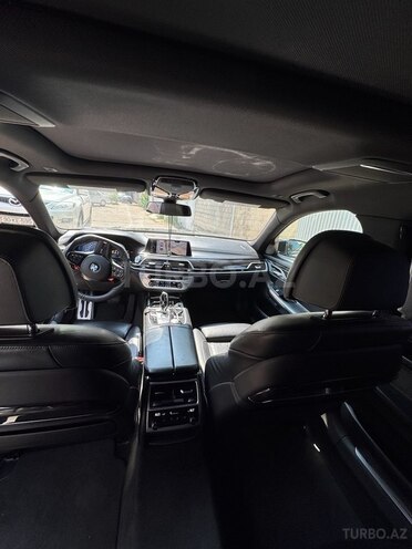 BMW 740 2016, 187,000 km - 3.0 л - Bakı