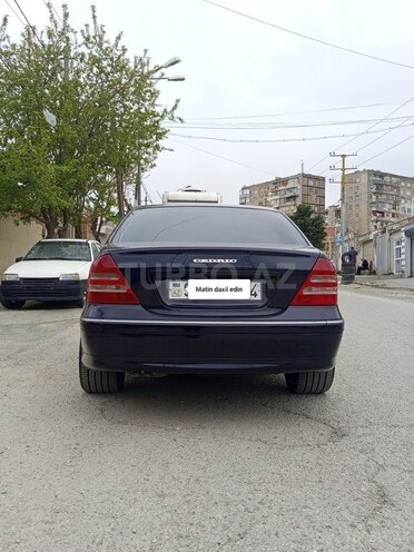 Mercedes C 200 2001, 389,656 km - 2.0 l - Bakı