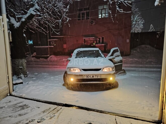 Opel Vectra 1999, 154,250 km - 1.6 l - Balakən