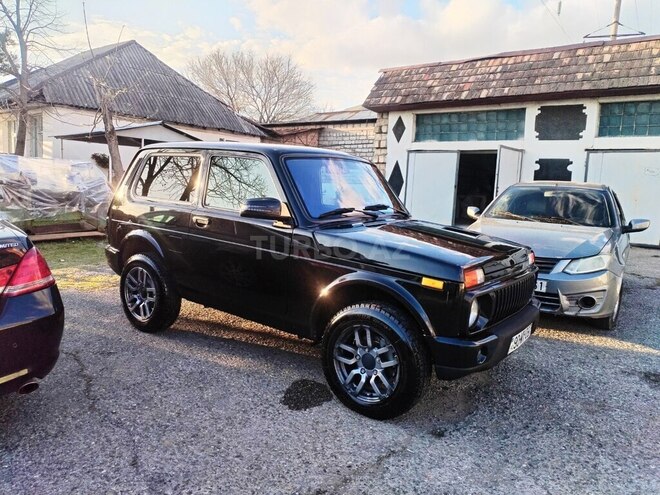 LADA (VAZ) Niva 2019, 126,000 km - 1.7 l - Şəki