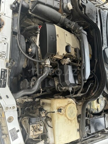 Mercedes C 200 1997, 330,000 km - 2.0 l - Bakı