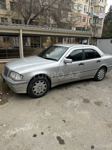 Mercedes C 200 1997, 330,000 km - 2.0 l - Bakı