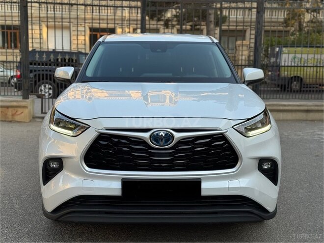 Toyota Highlander-2
