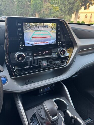 Toyota Highlander-14