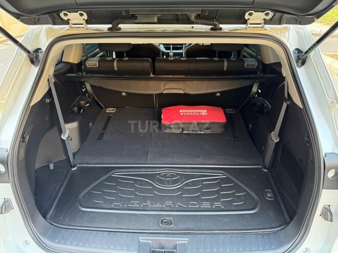 Toyota Highlander-18